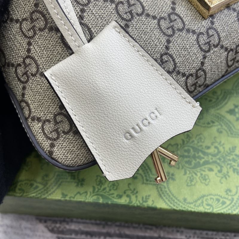 Gucci Hobo Bags